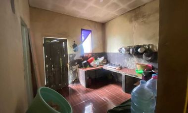 Rumah Ada Halaman di Belakang Daerah Bojong Purwakarta Dijual Murah