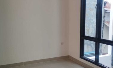 Rumah murah jakarta timur 2 lantai