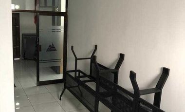 Rumah kantor bagus dekat kampus UMY