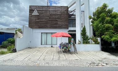 Rumah kantor bagus dekat kampus UMY