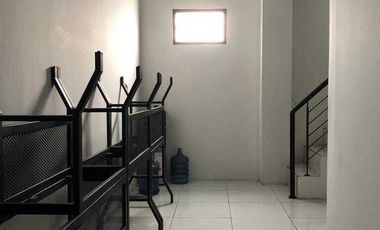 Rumah kantor bagus dekat kampus UMY