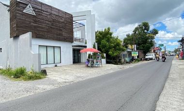 Rumah kantor bagus dekat kampus UMY