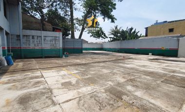 Gudang Ex Bengkel Strategis Siap Pakai di Jalan Raya Serpong