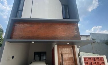 Wow,Mana lagi ada Rumah Sekeren ini di Pondok Labu, Mudah diakses pua