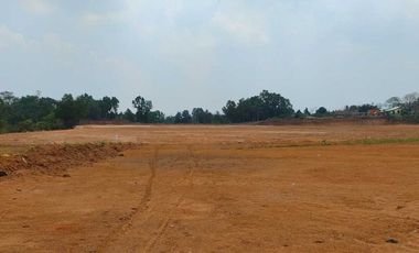 Dijual Lahan Cocok Komersial dan Industri di Jalan Raya Citeras