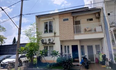 RUMAH DALAM CLUSTER JUAL MURAH DICIRENDEU SELANGKAH KE MRT LEBAK BULUS