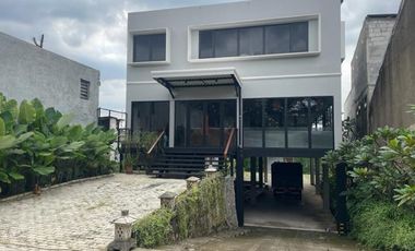 GEDUNG RAPIH SIAP PAKAI DI PINGGIR JL RAYA RADEN SALEH