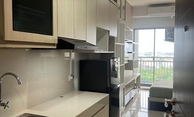 Dijual Apartemen Studio Springwood Residence dekat Binus alsut