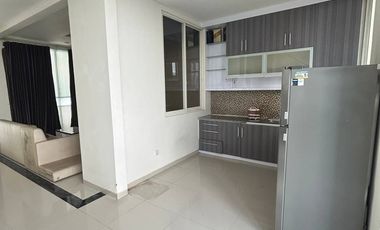 Disewakan rumah long beach furnish Pakuwon city