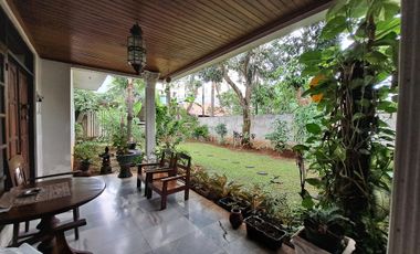 Rumah Dengan suasana Private di Cilandak  Jakarta Selatan,