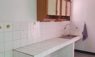 Dijual rumah 2 lantai mainroad di Jalan Mekar Wangi Bandung