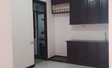 Dijual rumah 2 lantai mainroad di Jalan Mekar Wangi Bandung