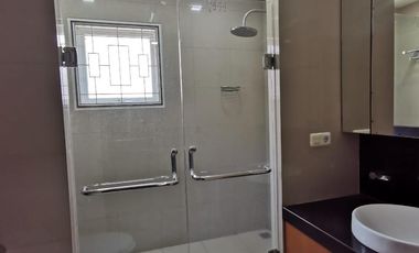 Rumah Townhouse Mediterania Resort Pik Uk 8x21 Semi Furnish