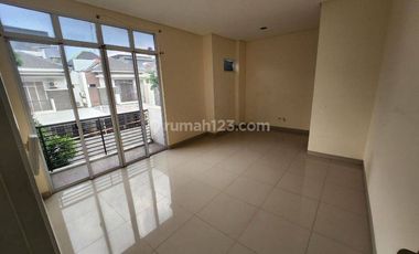 Disewakan Cepat Rumah Cluster Amerika Latin Green Lake City