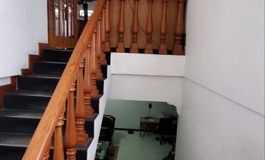 Rumah Besar Kamar Banyak di Pusat Kota Jogja