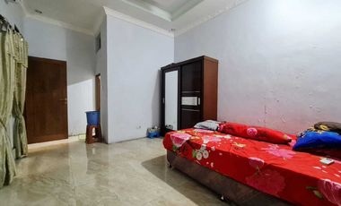 Harga Turun!
Hunian nyaman dengan lokasi strategis, kini lebih terjangkau.
Cocok untuk tinggal maupun investasi jangka panjang . Rumah Siap Huni Di Griya Harapan permai Harapan Indah Bekasi