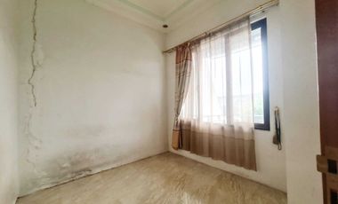 Harga Turun!
Hunian nyaman dengan lokasi strategis, kini lebih terjangkau.
Cocok untuk tinggal maupun investasi jangka panjang . Rumah Siap Huni Di Griya Harapan permai Harapan Indah Bekasi