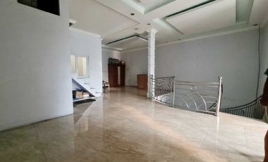 Harga Turun!
Hunian nyaman dengan lokasi strategis, kini lebih terjangkau.
Cocok untuk tinggal maupun investasi jangka panjang . Rumah Siap Huni Di Griya Harapan permai Harapan Indah Bekasi