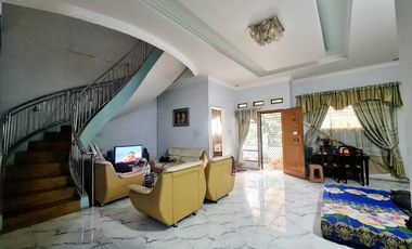 Harga Turun!
Hunian nyaman dengan lokasi strategis, kini lebih terjangkau.
Cocok untuk tinggal maupun investasi jangka panjang . Rumah Siap Huni Di Griya Harapan permai Harapan Indah Bekasi