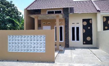 Rumah Siap Huni Godean Seyegan Bagus Minimalis Modern