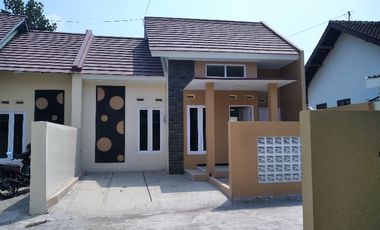 Rumah Baru Cibuk Seyegan Jalan Godean Km 9 keutara
