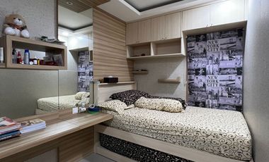 Disewakan Rumah Include Ac dan Mesin Cuci di Green Royal