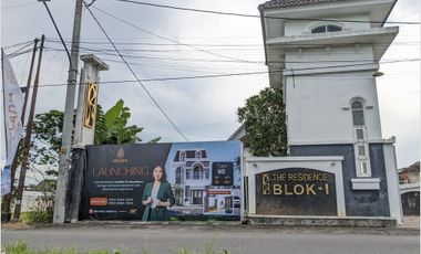 Dijual Rumah 3 lantai Kolam Renang Pribadi Dekat Rs pku gamping Sleman Jogja