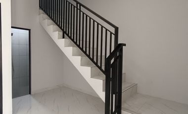 Rumah Mewah Minimalis di Cibubur Jakarta Timur