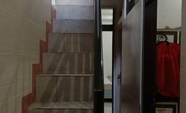 Dijual Tempat Usaha Material Strategis