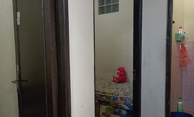 Dijual Tempat Usaha Material Strategis