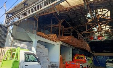 Dijual Tempat Usaha Material Strategis