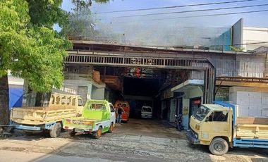 Dijual Tempat Usaha Material Strategis