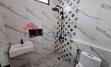 Rumah Cantik 2 Lantai Full Furnish di Jantung Sawojajar Siap Huni