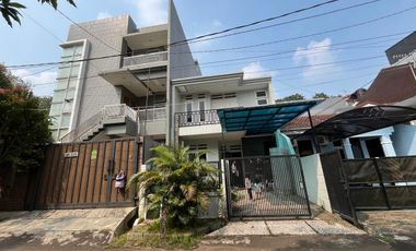 Rumah SEWA MURAH  2 Lantai Kelapa Gading Siap Huni JARANG ADA