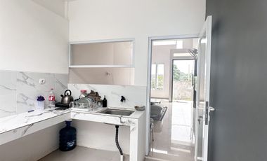 Rumah KPR 1 lantai 2 kamar tidur di Tangsel akses masuk mobil.