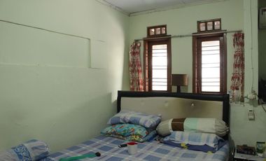 Rumah 2 Lt SHM Akses Mudah ke Gerbang Tol Cawang Harga Nego J-18760