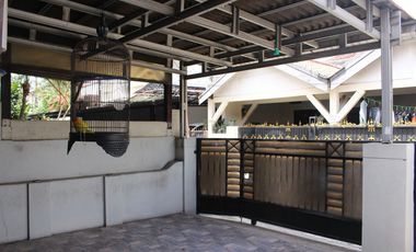 Rumah 2 Lt SHM Akses Mudah ke Gerbang Tol Cawang Harga Nego J-18760