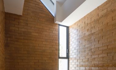 Rumah Villa Desain Kekinian dekat Surabaya dan Suramadu