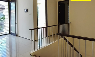 Disewakan rumah minimalis terawat semi furnished dekat g walk citralan