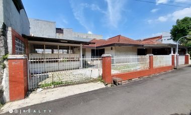 RUMAH HITUNG TANAH COCOK UNTUK KOS-KOSAN GEGERKALONG Setiabudi Bandung