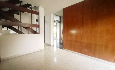 Rumah Kokoh 300m² Strategis Tengah Kota Solo