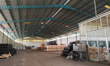Disewakan gudang Karawaci, lb 2000m2 , lt 2000m2 . Harga 960jt//tahun