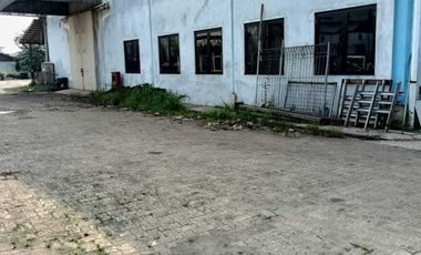 Disewakan gudang Karawaci, lb 2000m2 , lt 2000m2 . Harga 960jt//tahun
