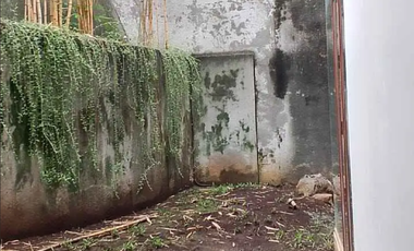 Hunian Mewah 2 Lt di Jl. Papandayan depan hotel Grand Edge