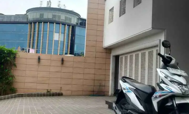 Hunian Mewah 2 Lt di Jl. Papandayan depan hotel Grand Edge