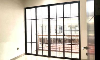 Disewakan Rumah Cluster East Asia Green Lake City Only 40jt/tahun