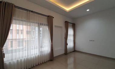 Rumah Baru Minimalis Modern Komplek Puri Syailendra Surya Sumantri