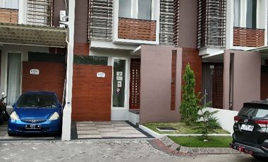 CLUSTER DI SELATAN JUANDA