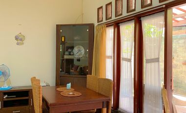 Leasehold House in Central Senggigi tourist area