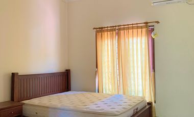 Leasehold House in Central Senggigi tourist area